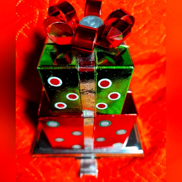 Holiday presents ,stocking hook/ holder for mantle /shelf, metal weighted heavy - Picture 4 of 14